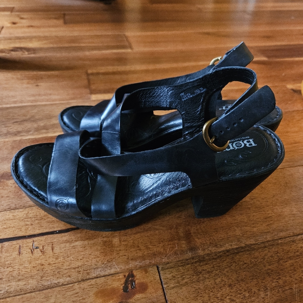 Born Black Leather Strappy Heeled Sandals Size 9
